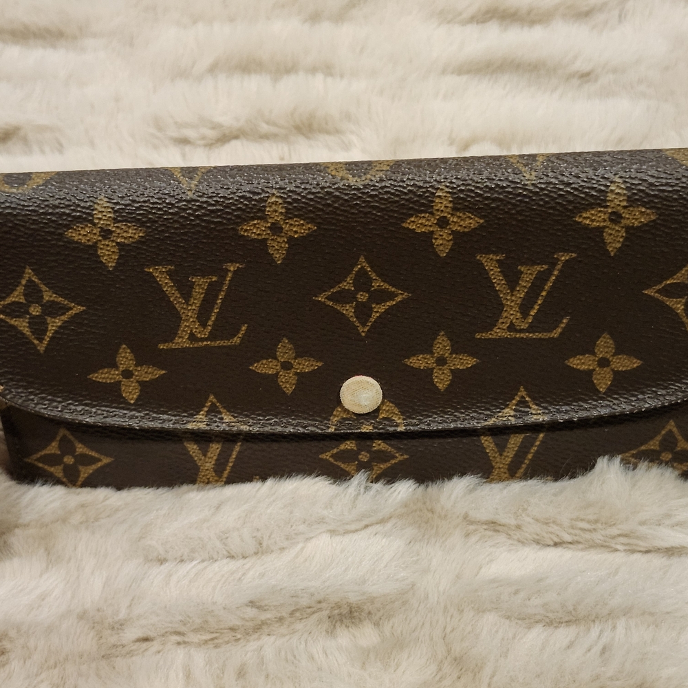 Louis Vuitton Monogram Emilie Wallet W/ Pink Interior